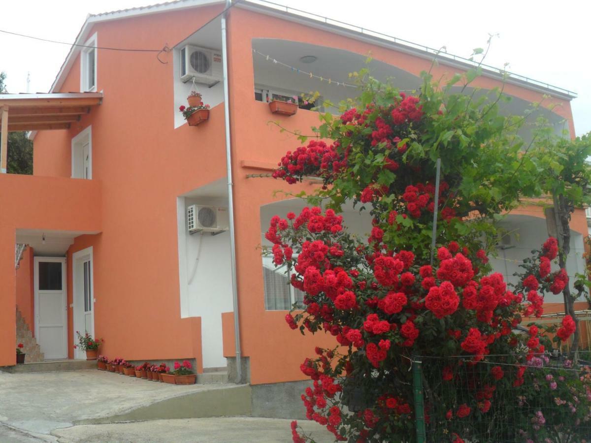 Apartments Valjan Trogir Exterior photo